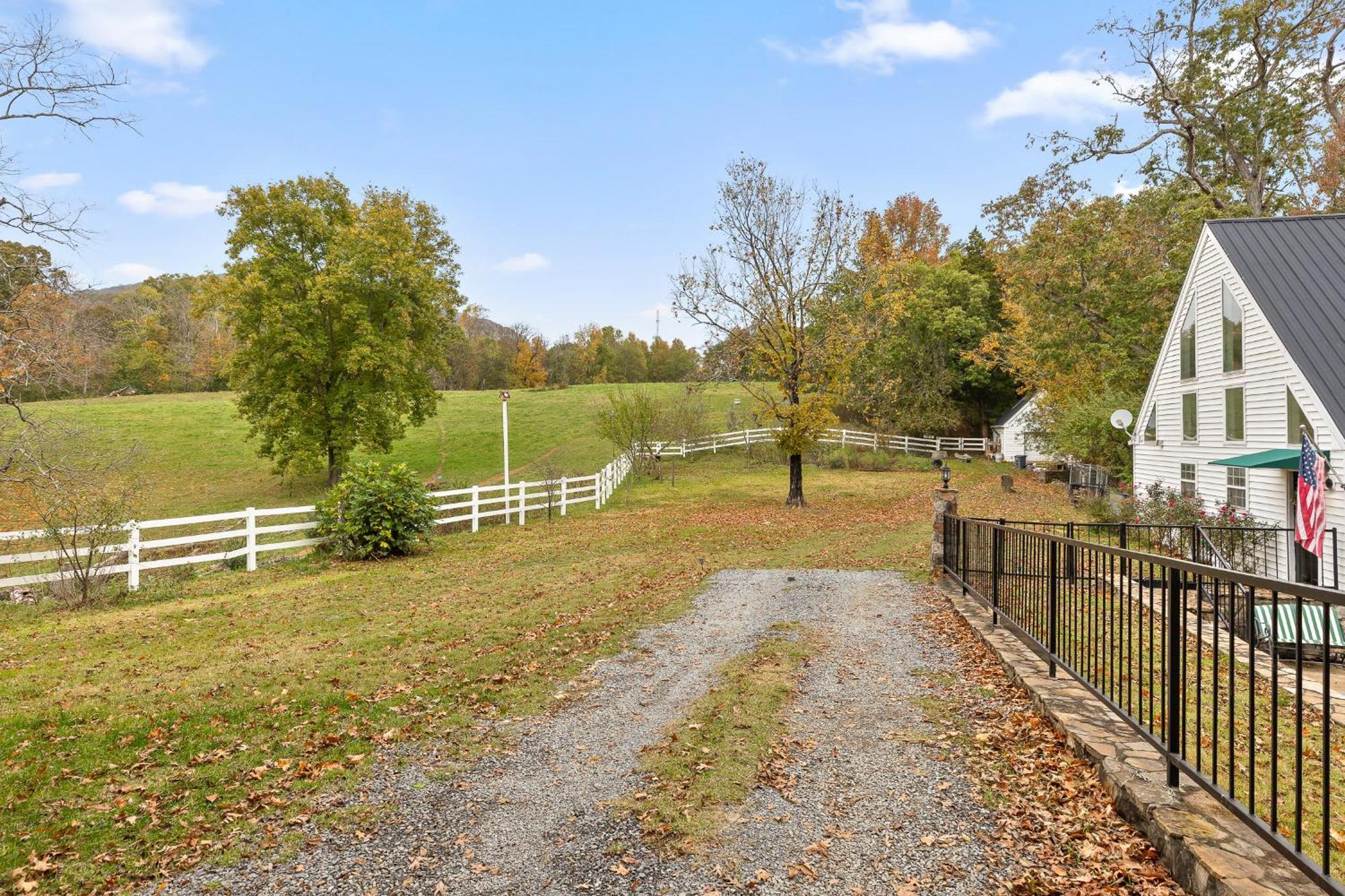 Quail Run Farm Pool Home Чатануга Екстериор снимка